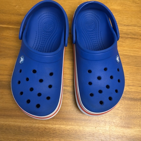 Crocs Kids Blue with stripe size J 4 - Picture 2 of 7